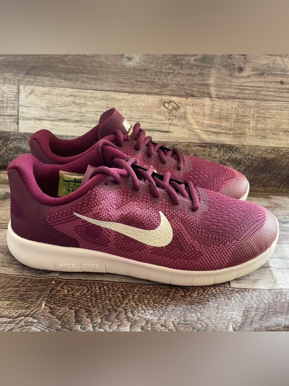 Kids Shoes Size 4.5 Nike Free RN 904258-601 Purple Running Sneakers
